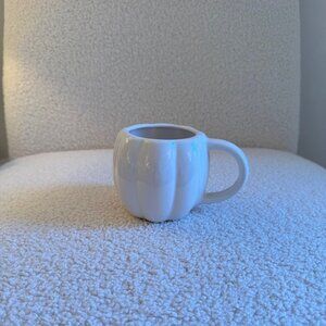 White Ceramic Pumpkin Mug 11.00 $